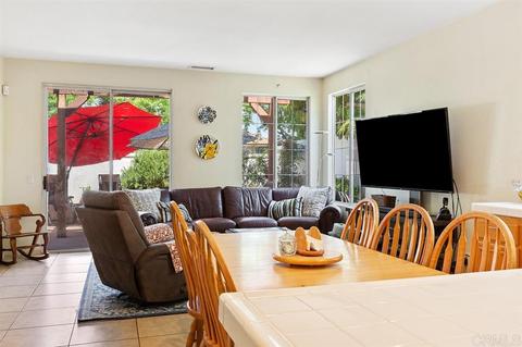 4704 Aliso Way, Oceanside, CA 92057 photo 7