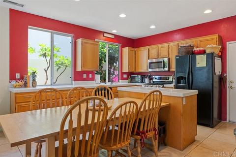 4704 Aliso Way, Oceanside, CA 92057 photo 5