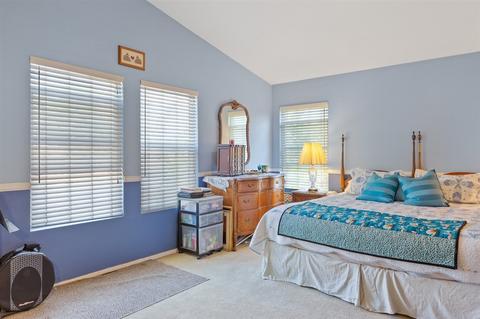 4704 Aliso Way, Oceanside, CA 92057 photo 14