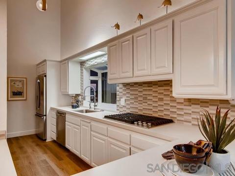 1861 S Pacific St, Oceanside, CA 92054 photo 8