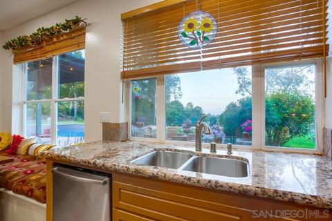 16649 Granite Dr, Ramona, CA 92065 photo 9