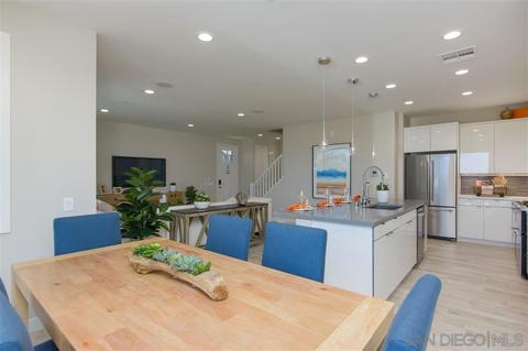 1198 Via Candelas, Oceanside, CA 92056 photo 16