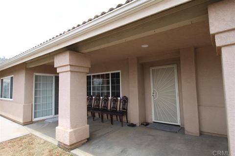 1104 Bradley Ct, El Cajon, CA 92021 photo 3