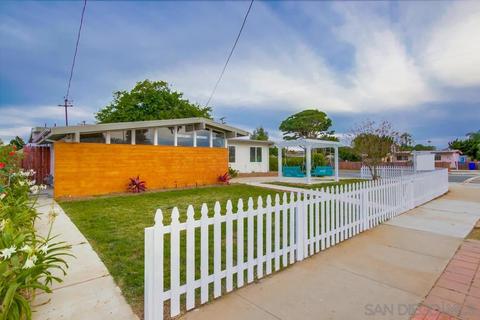 1003 Holly Ave, Imperial Beach, CA 91932 photo 2
