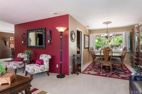 111 Stephanie Ln, Vista, CA 92084 photo 8