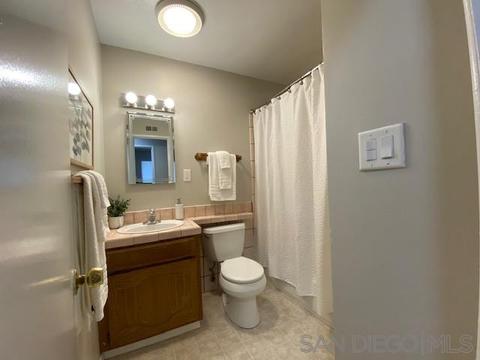 9033 Orville St, Spring Valley, CA 91977 photo 8