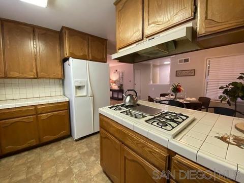 9033 Orville St, Spring Valley, CA 91977 photo 7