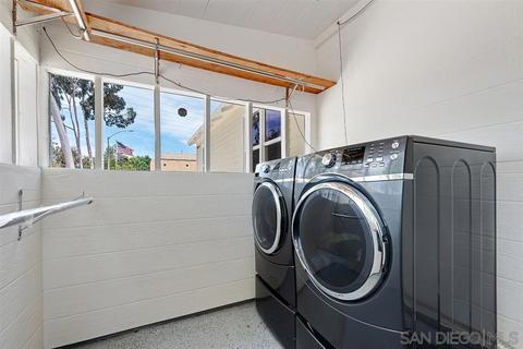 443 W 4th Ave, Escondido, CA 92025 photo 5