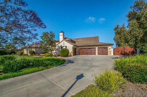 1966 Katie Ct, Fallbrook, CA 92028 photo 4