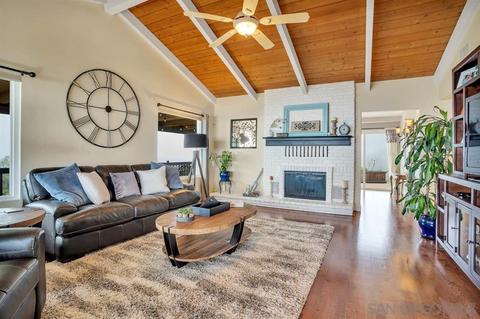 11175 Meadow Glen Way E, Escondido, CA 92026 photo 4