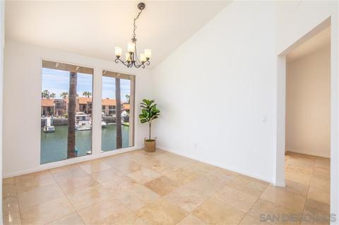 92 W Kingston Ct, Coronado, CA 92118 photo 9