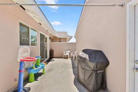 8844 Griffith Park Way, Santee, CA 92071 photo 23