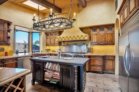 5851 Soledad Mountain Rd, La Jolla, CA 92037 photo 8