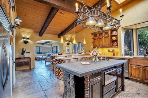 5851 Soledad Mountain Rd, La Jolla, CA 92037 photo 9
