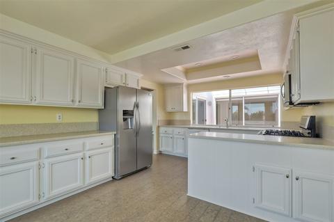 4735 Agora Way, Oceanside, CA 92056 photo 10