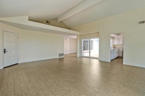 4735 Agora Way, Oceanside, CA 92056 photo 6