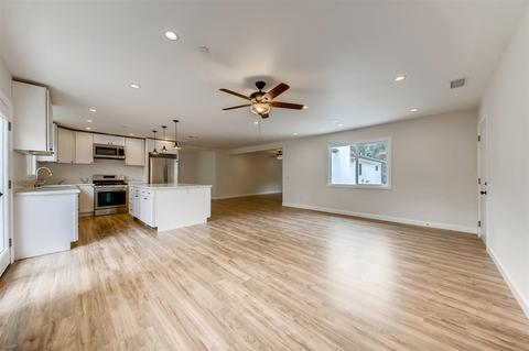 514 Valley Dr, Vista, CA 92084 photo 1