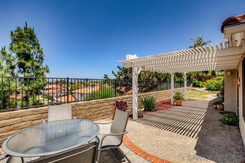 5034 Frazee Rd, Oceanside, CA 92057 photo 2