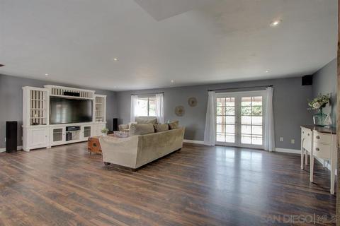 16042 Spangler Peak Rd, Ramona, CA 92065 photo 3
