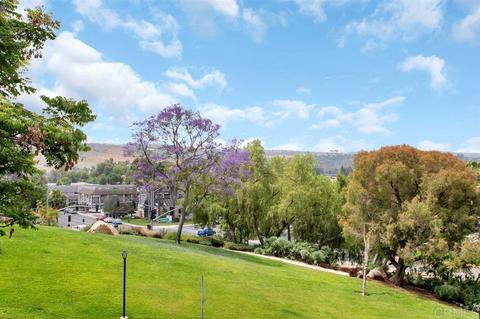13304 Carriage Heights Cir, Poway, CA 92064 photo 2