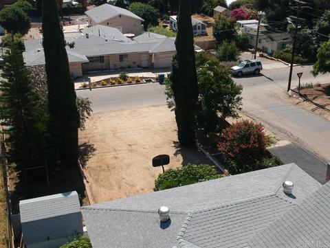 11848 Altadena Rd, Lakeside, CA 92040 photo 4