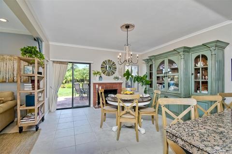 3045 Glenbrook St, Carlsbad, CA 92010 photo 8
