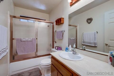 13770 Lakeview Ct, Lakeside, CA 92040 photo 17