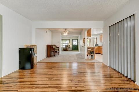906 Alveda, El Cajon, CA 92019 photo 19