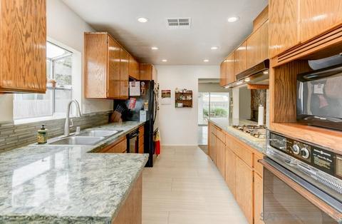 906 Alveda, El Cajon, CA 92019 photo 7