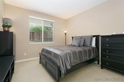 1159 Vista Pointe Blvd, Oceanside, CA 92057 photo 12