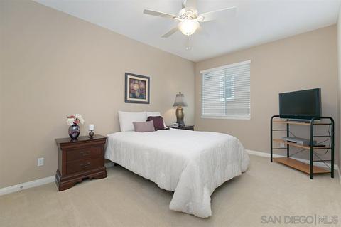 1159 Vista Pointe Blvd, Oceanside, CA 92057 photo 19