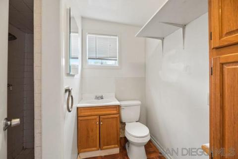 307 San Diego St, Oceanside, CA 92058 photo 9