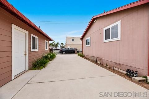307 San Diego St, Oceanside, CA 92058 photo 11