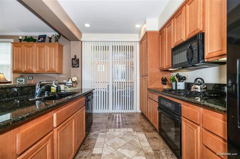 122 Via Sovana, Santee, CA 92071 photo 2