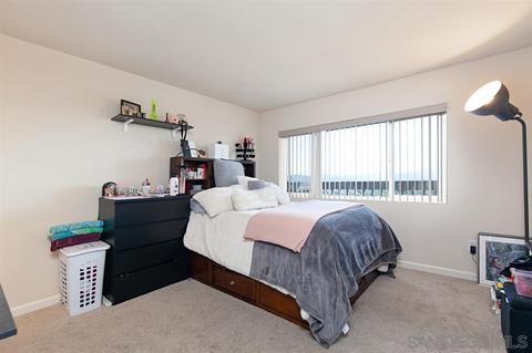 1084 Gorsline Dr, El Cajon, CA 92021 photo 17