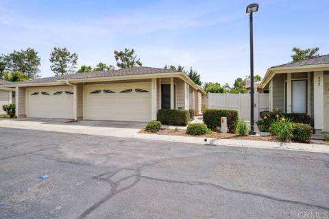 954 Prestwick Ct, Vista, CA 92081 photo 20