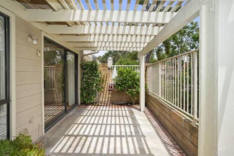 954 Prestwick Ct, Vista, CA 92081 photo 23