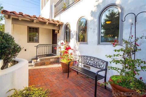 1217 8th St, Coronado, CA 92118 photo 3