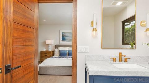 1006 Newkirk Dr, La Jolla, CA 92037 photo 23