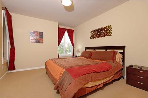 5440 La Jolla Blvd #E204, La Jolla, CA 92037 photo 10