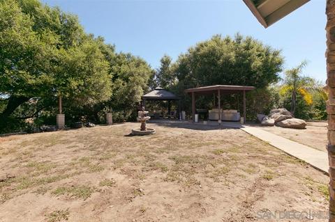 30502 Lilac Rd, Valley Center, CA 92082 photo 3