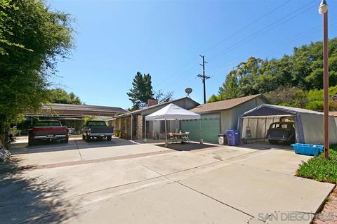 30502 Lilac Rd, Valley Center, CA 92082 photo 2