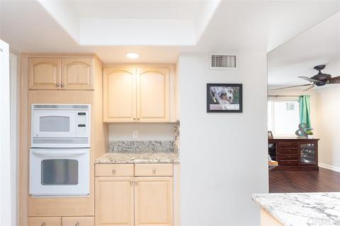 550 Howe Pl, Escondido, CA 92025 photo 9