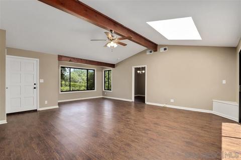 1620 Hillcrest Ln, Fallbrook, CA 92028 photo 2