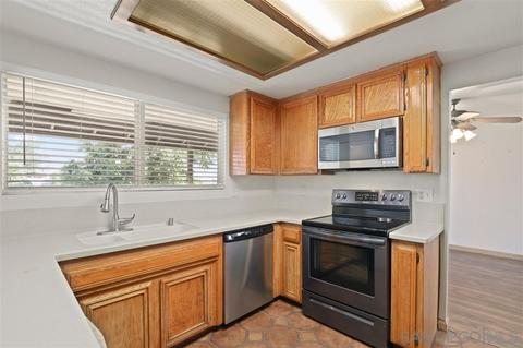 3592 E Victoria Dr, Alpine, CA 91901 photo 9