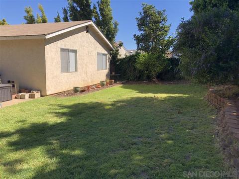521 Shadow Hills Dr, San Marcos, CA 92069 photo 8