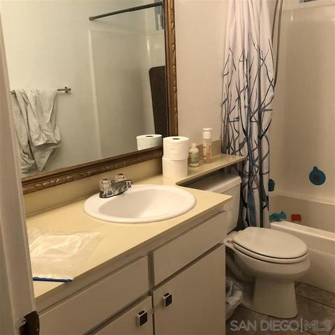 521 Shadow Hills Dr, San Marcos, CA 92069 photo 3