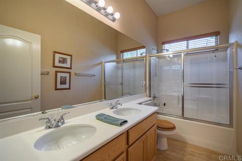 521 Inverlochy Dr, Fallbrook, CA 92028 photo 18