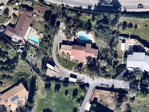 1038 Via Contenta, Escondido, CA 92029 photo 2