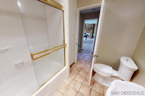 1038 Via Contenta, Escondido, CA 92029 photo 13